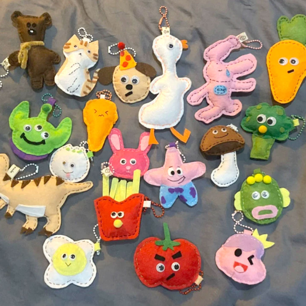 펠트 패브릭 모듬 색상 어린이를위한 비 짠 펠트 광장  - Is Sewing A Textile Craft 리뷰 및 가격